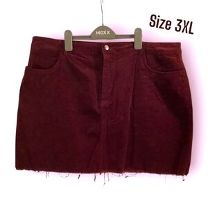 Forever 21 | 3XL Red corduroy skirt